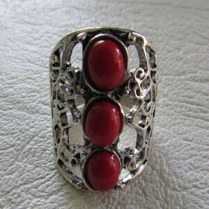 Large Silver 3 Red Stone Ring - Sz 9